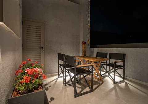 Pignolia Suites - Adults Only, Terrace/patio