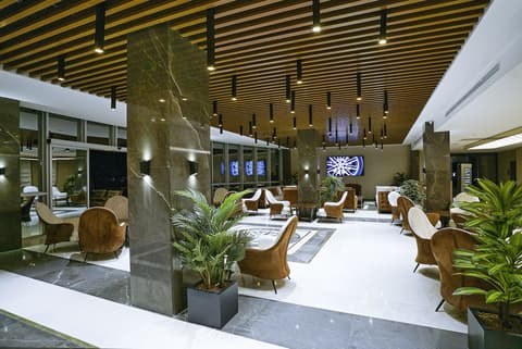 Cabir Deluxe Hotel, Lobby