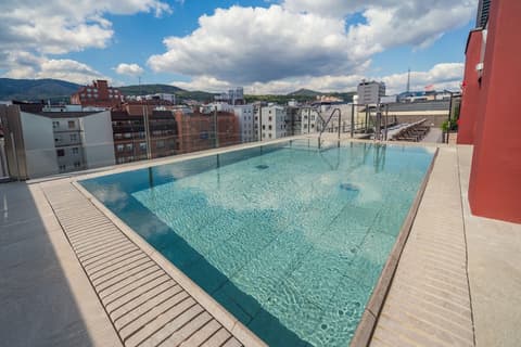Catalonia Gran Vía Bilbao, Rooftop pool