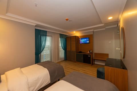 New Emin Hotel, Room