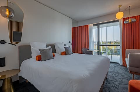 Golden Tulip Lyon Ouest Techlid - Hotel and Spa, Room