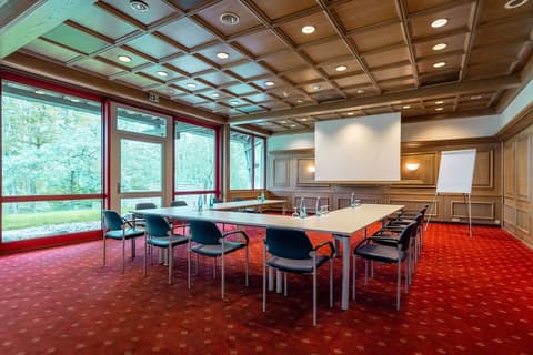 Hotel Baden-Baden, Meeting facility
