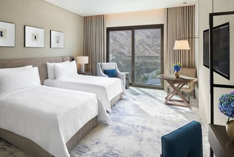 Address Beach Resort Fujairah, Room