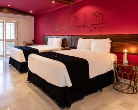 The Xperience by g, Room