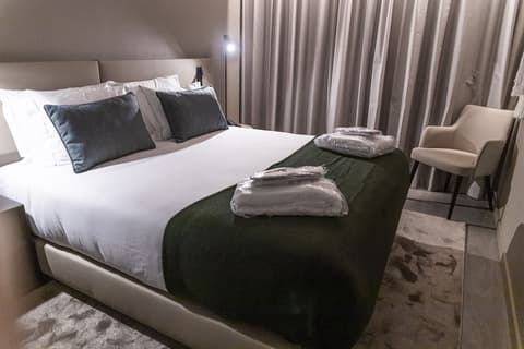 Omid Saldanha Hotel, Room