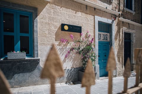 Ta' Tereza In Manwel Dimech, Exterior