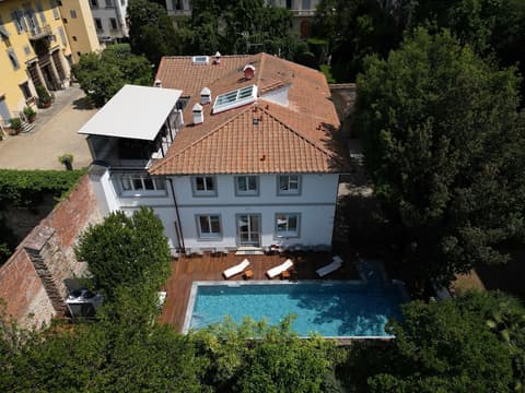 Villa Tortorelli, Room