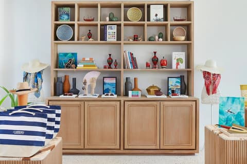 Le Meridien Maldives Resort & Spa, Reception