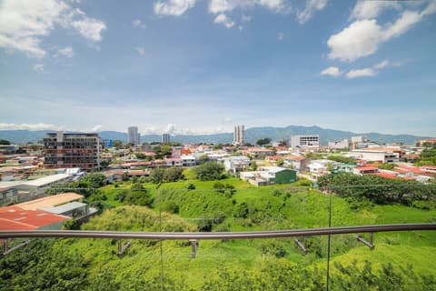 BEE Suites San Jose - Escalante, View from room