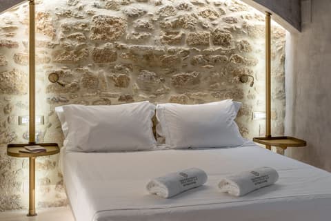 Inotropes Boutique Suites - Adults Only, Room