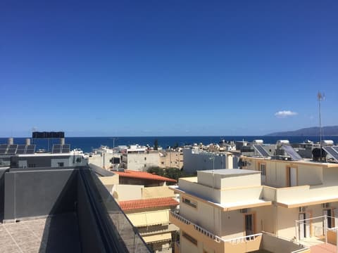 City Pearl, Terrace/patio