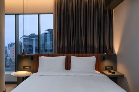 Radisson RED Hotel, Johannesburg Rosebank, Room