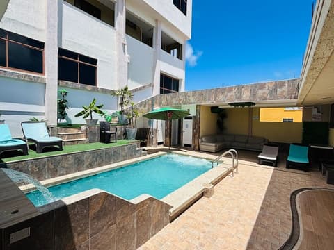 Hotel Los Algarrobos, Pool