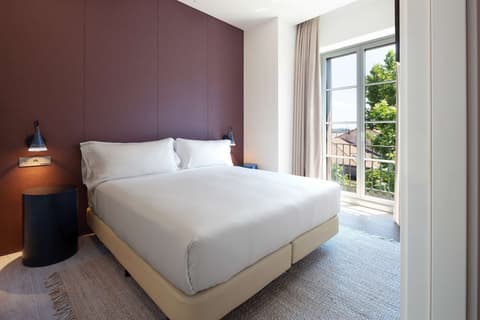 Atocha Hotel Madrid, Tapestry Collection by Hilton, Room