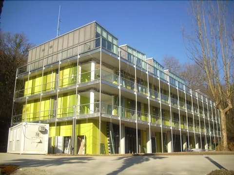 Uba Hostel, Front of property