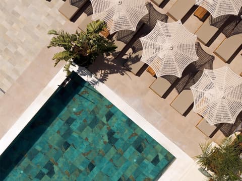 Sergios Hotel, Outdoor pool