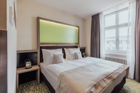 Garner Hotel Berlin - Charlottenburg by IHG, Room