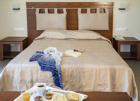 Kymi Palace Hotel, Room