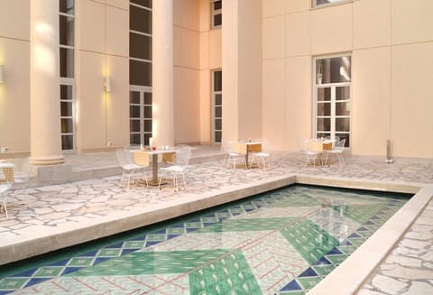 Hotel Palazzo Esedra, Courtyard