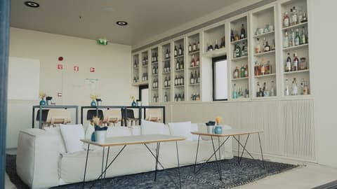Memmo Alfama - Design Hotels, Bar (on property)