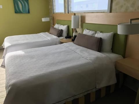 Home2 Suites by Hilton Rahway, NJ, Room