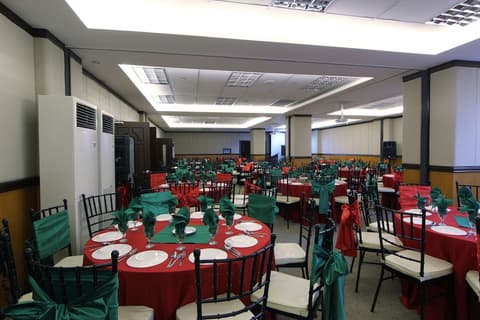 Eurotel Angeles, Restaurant