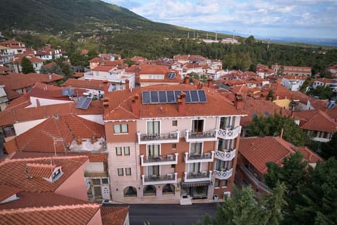 Olympus Mediterranean, Exterior