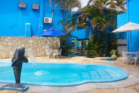 Morada Azul, Pool