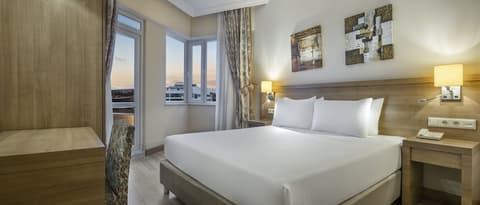 Ramada Resort by Wyndham Lara, Room