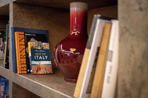 Hotel Caravita, Lobby sitting area