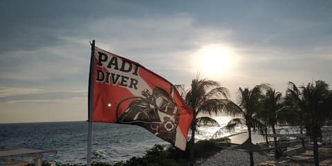 Papagayo Beach Hotel, Sports facility