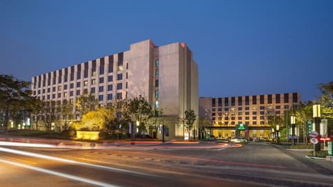Holiday Inn Shanghai Hongqiao by IHG, Exterior