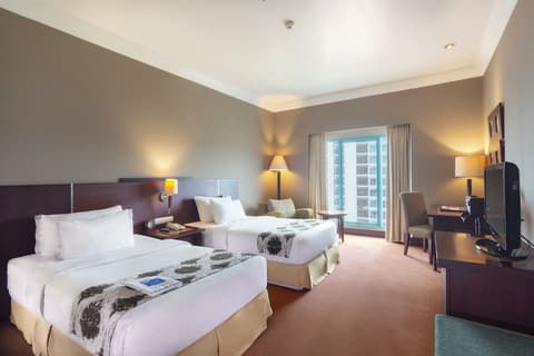 Blue Sky Hotel, Room