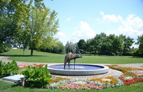 HB1 Budget Hotel - contactless check in, Property grounds