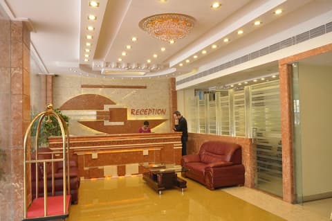 Hotel Taj Inn, Lobby