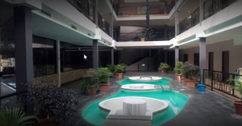 Regent Star Hotel, Pool