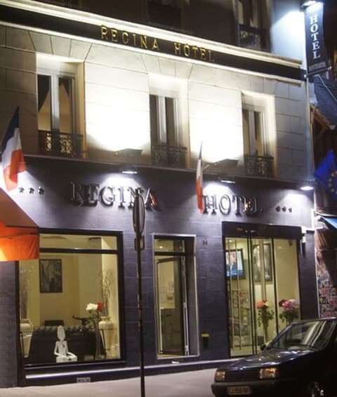 Hotel Regina Montmartre, Property entrance
