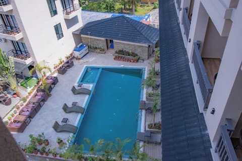 Hotel Pokhara Village & SPA, Pool