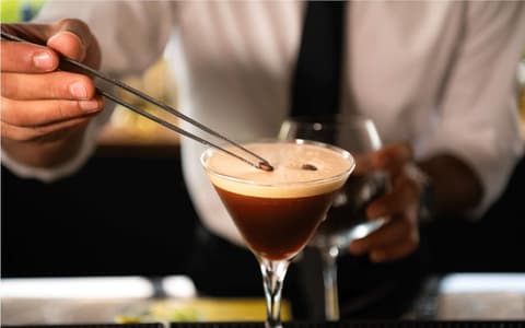 The Smallville Hotel, Food and drink