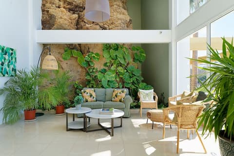 Servatur Altamadores, Reception