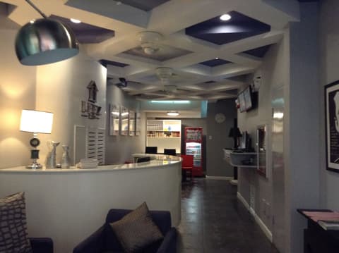 Leez Inn Malate, Lobby