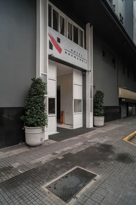 Normandie Design Hotel, Front of property