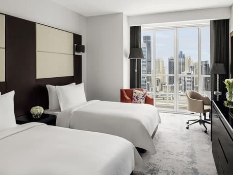 Mövenpick Hotel Jumeirah Lakes Towers, Room