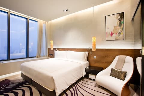 One Farrer Hotel, Room