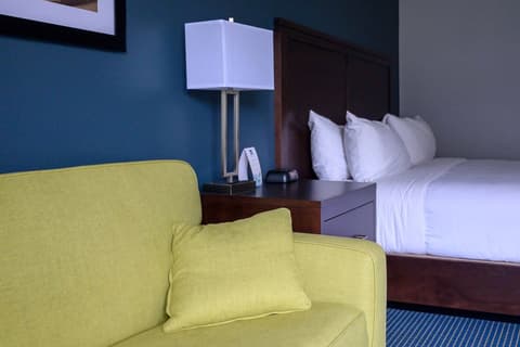 Days Inn by Wyndham Sarnia Harbourfront, Room