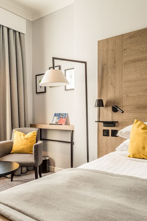 The Princes Square Hotel, Room