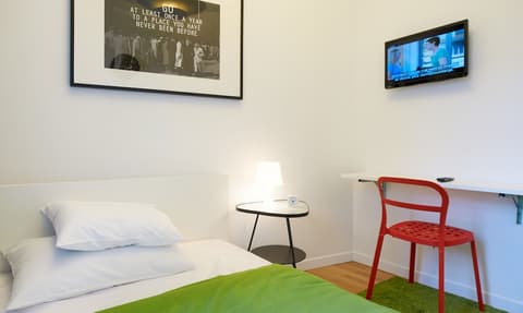 Central Downtown Apartments by Irundo, Room