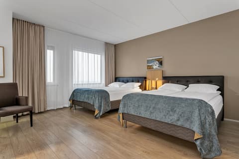 Aurora Hotel at Reykjavik-Keflavik Airport Terminal KEF, Room