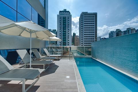 Holiday Inn Belo Horizonte Savassi by IHG, Pool