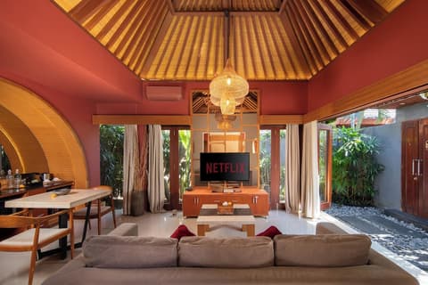 Seminyak Sanctuary Villa by Ini Vie Hospitality, Living area
